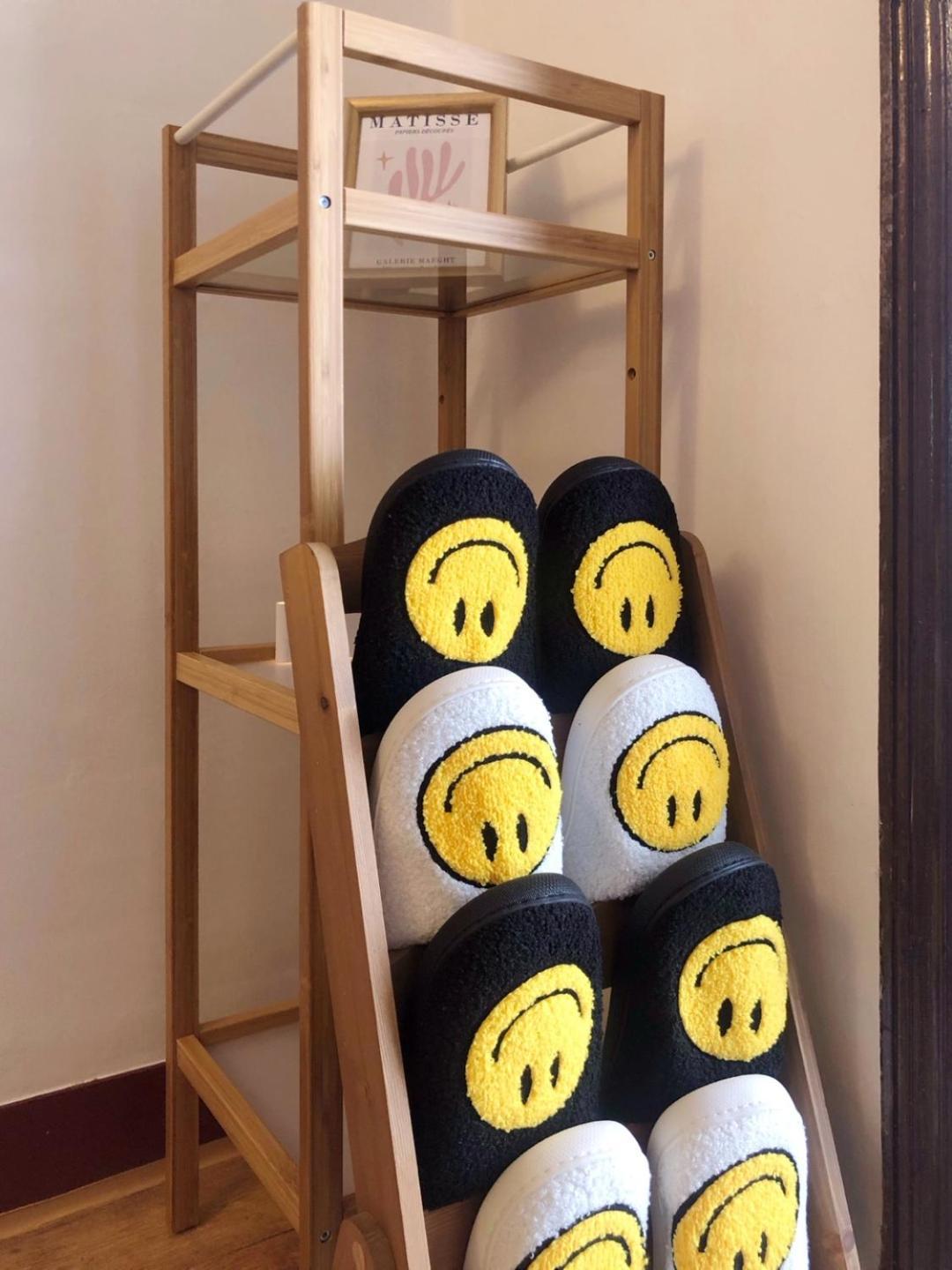 Lovely Petit Comfy And Cozy Typical Korean Style Seoul